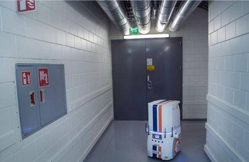 科技賦能產(chǎn)業(yè)升級(jí) 機(jī)器人技術(shù)推動(dòng)智能生活與自動(dòng)化服務(wù)新浪潮